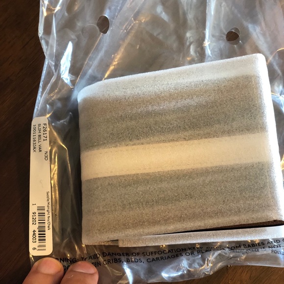 Coach Brown Varsity Stripe NEW F26171 MSRP $125 - Picture 5 of 5